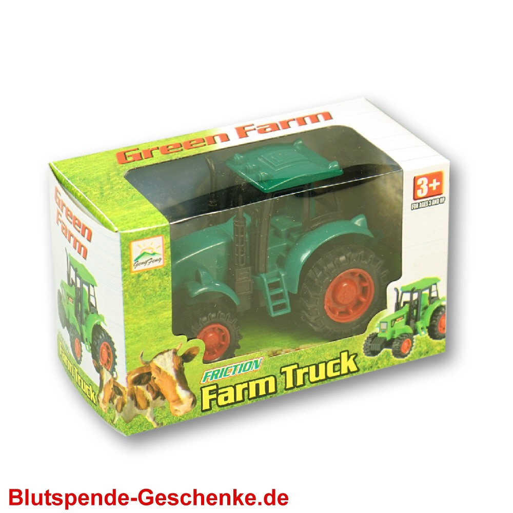 Farmtraktor mit Rückaufzug
