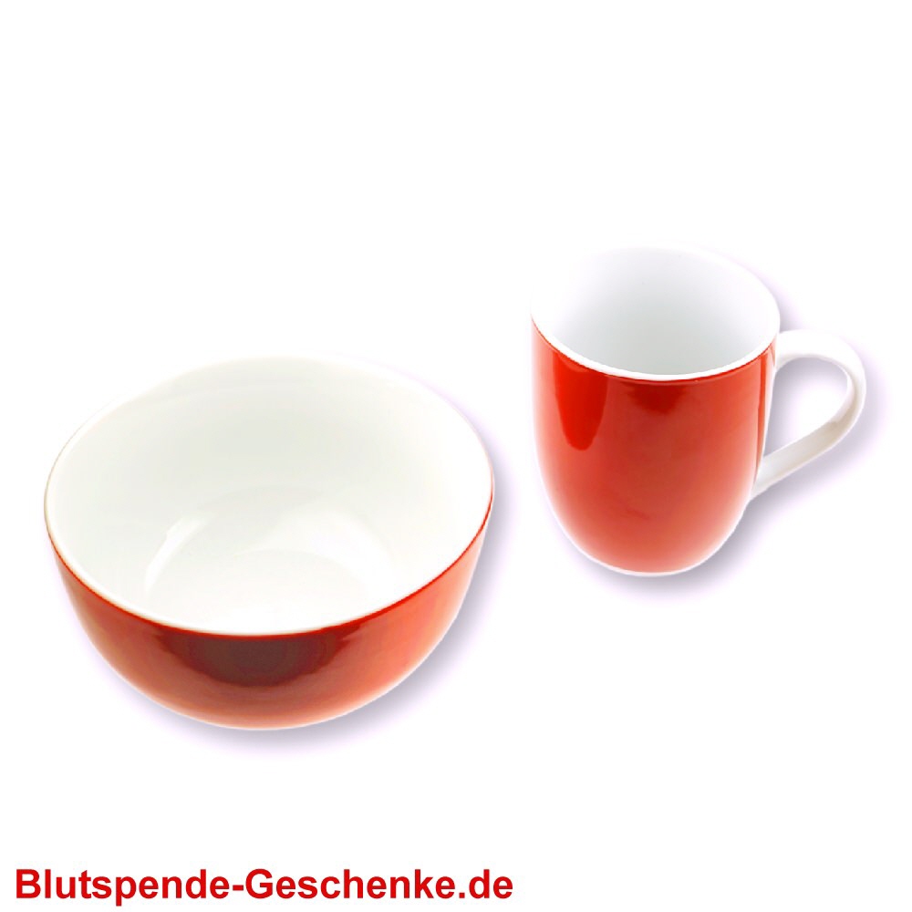 Müslischale und Kaffeebecher rot-weiß