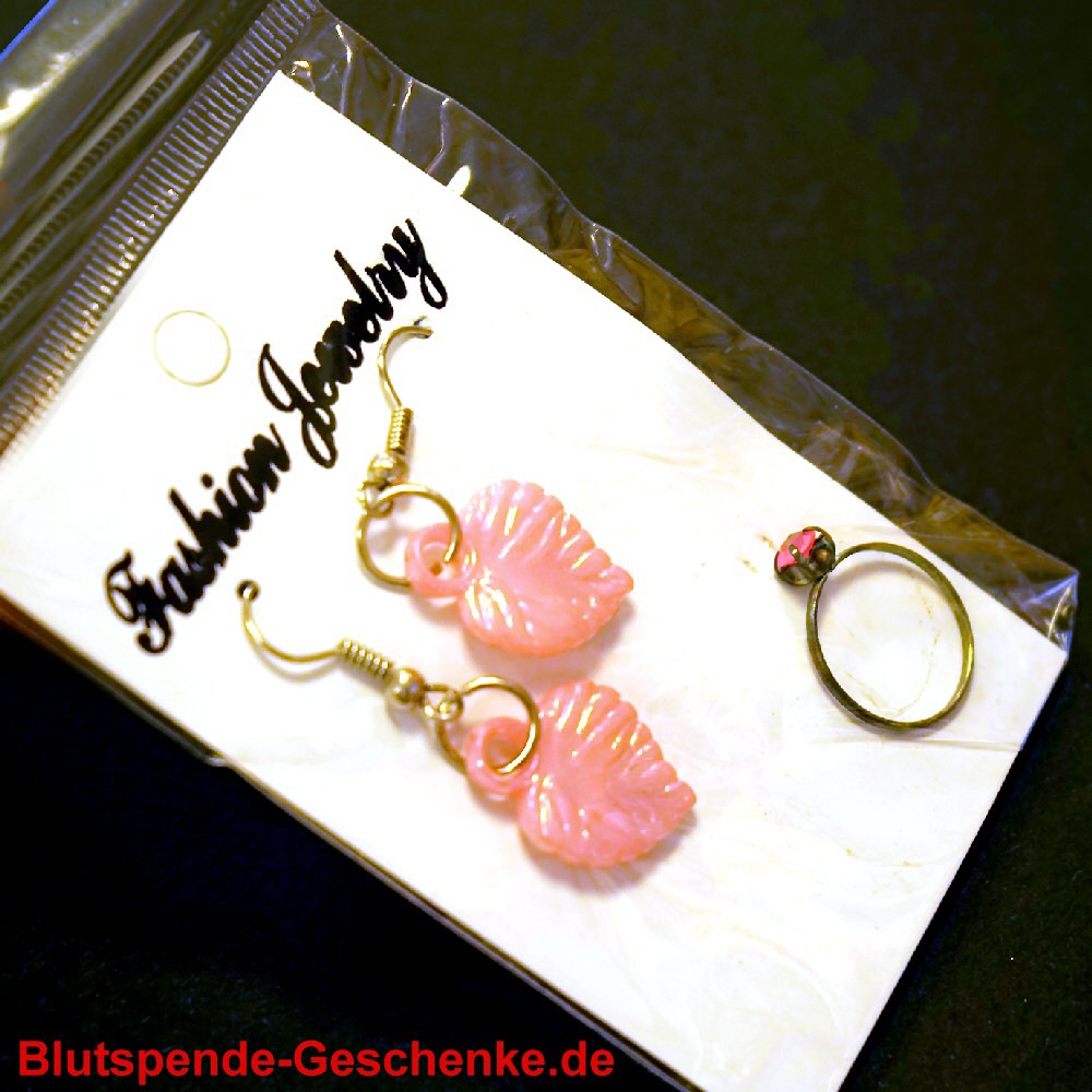TreuePräsent Ohrringe und Ring